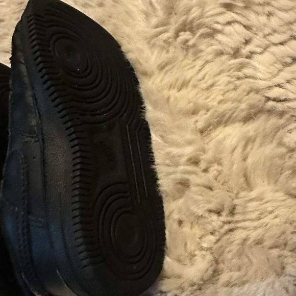 Nike Air Force 1 - Picture 6 of 7